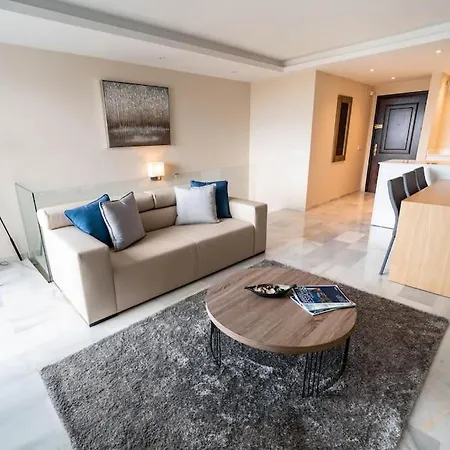 Bright Duplex In Puerto Banus With Marina Views * 마르베야